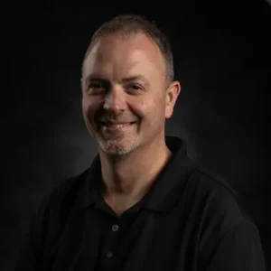 Mike Saunders Headshot